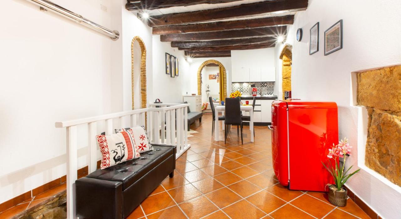 Holiday Home Il Portagioie Cagliari Luaran gambar